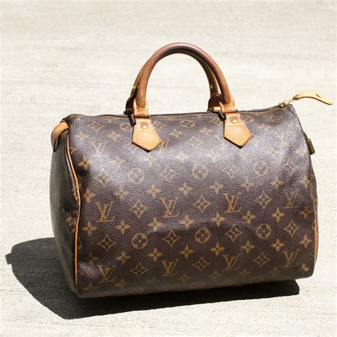 do louis vuitton bags go up in value|louis vuitton bags price original.